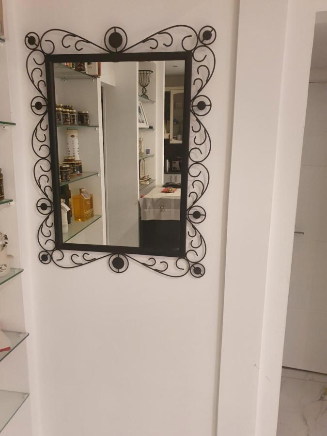 Belle Chambre Confortable Bed & Breakfast Нетания Екстериор снимка